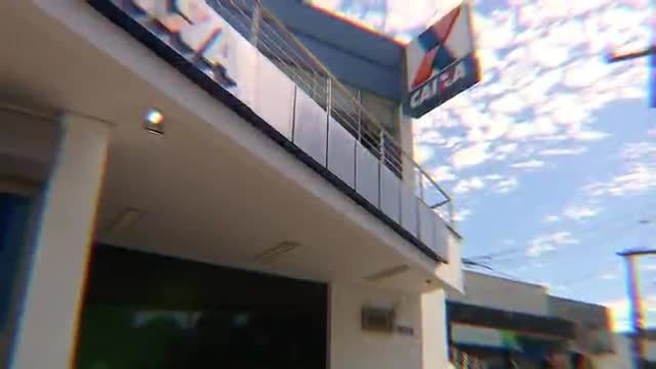 Casal diz ter ca&iacute;do em golpe da casa pr&oacute;pria com ajuda de funcion&aacute;rio da Caixa – G1, Im&oacute;veis Una&iacute;