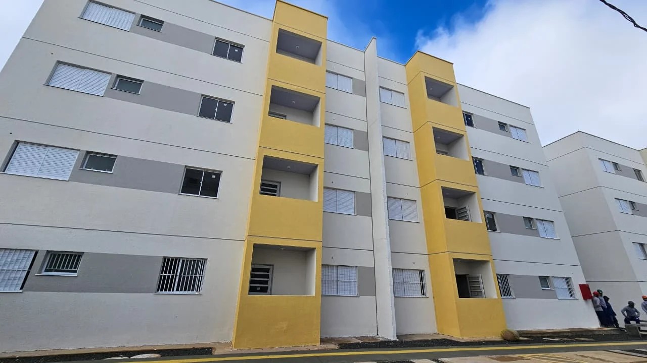 Home Page, Im&oacute;veis Una&iacute;